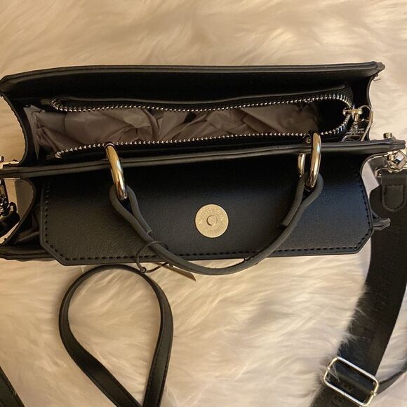 NWT Steve Madden (Bevelyn) Crossbody Bag w/ Airpod Pouch - Black - Viral TikTok - Picture 14 of 14
